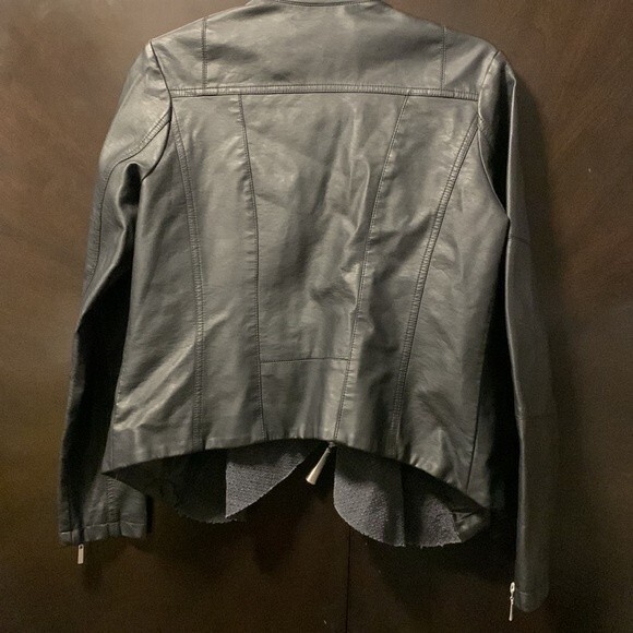 Kate‎ and Mallory faux leather jacket-size M - Picture 6 of 8